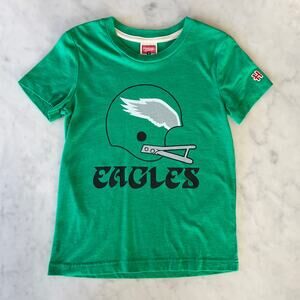 Youth Philadelphia Eagles Big Helmet Retro Kelly Green T Shirt by Homage Size 6